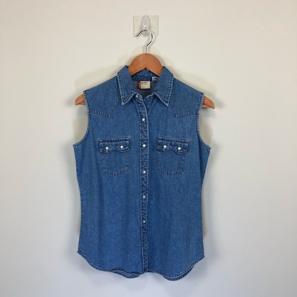 Levi’s Red Tab Vest Size M
